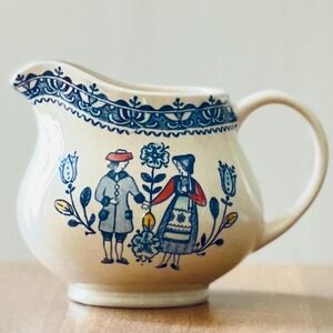 Vintage Johnson Brothers Old Granite Hearts &‎ Flowers Creamer Milk Jug
